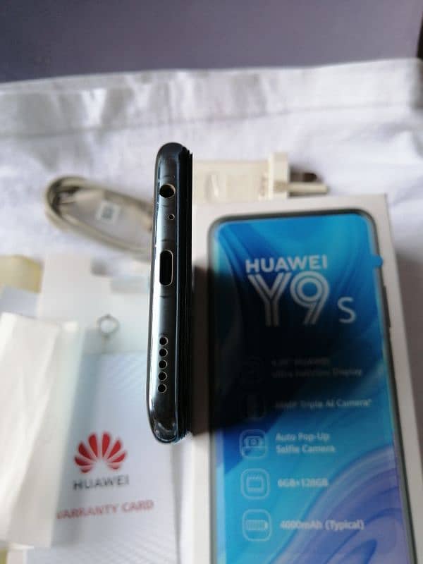 Huawei y9s Almost new condition 7