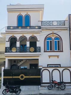 Double story House in Block-E street No:2 No:03105306568 0