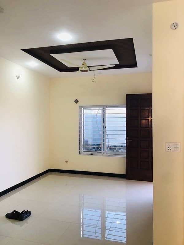 Double story House in Block-E street No:2 No:03105306568 4