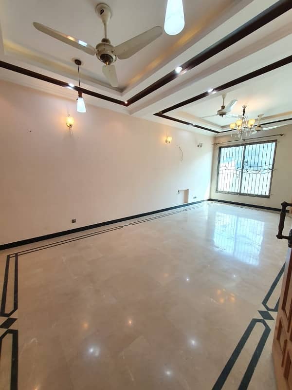 14 Marlas Upper Portion All Facilities Near Kashmir Highway & Market G-13/4 9