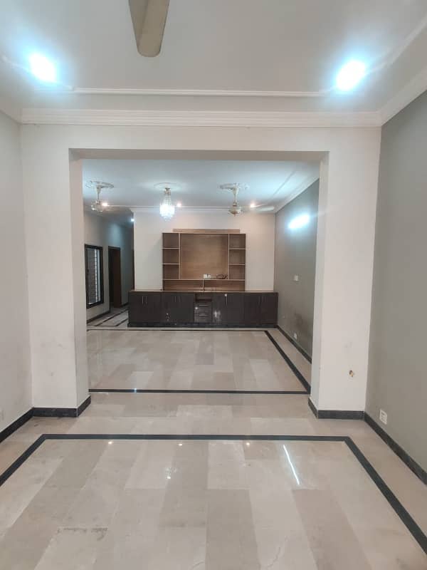 14 Marlas Upper Portion Tile Flooring All Facilities G-13 13