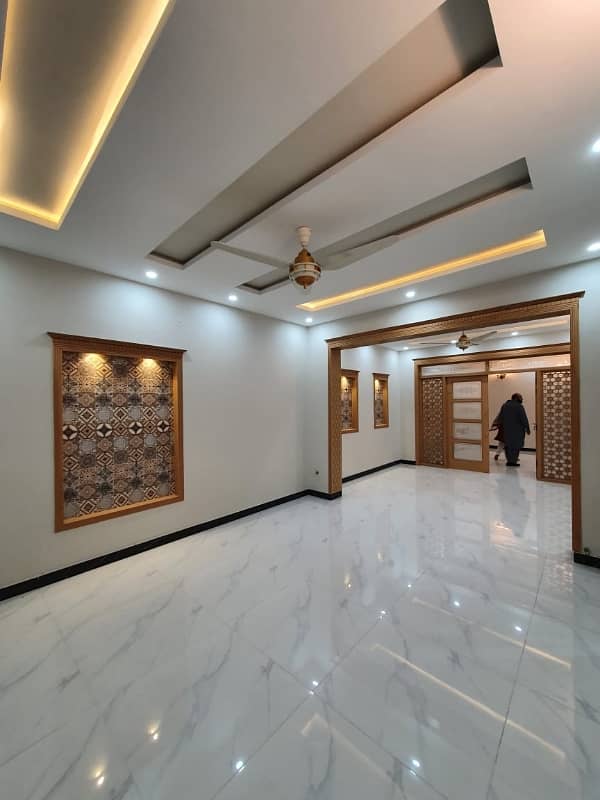 14 Marlas Tile Flooring Upper portion With Servant Quarter G-13 4