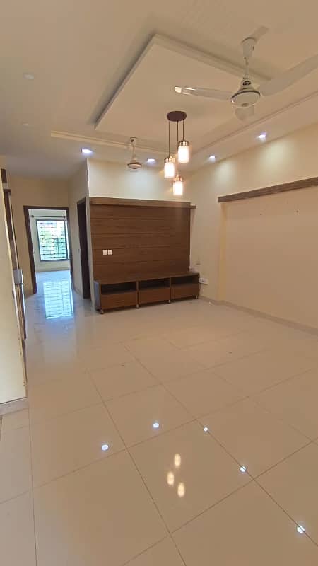 10 marla house for rent in bahria phase 3 0