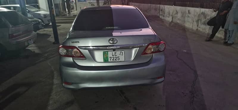 Toyota Corolla GLI 2012 4