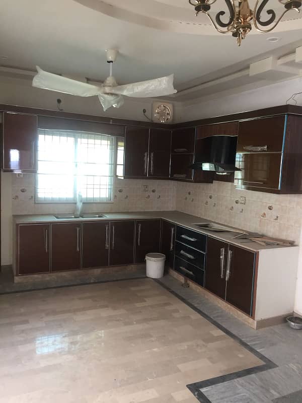 1 Kanal Upper Portion for Rent 8