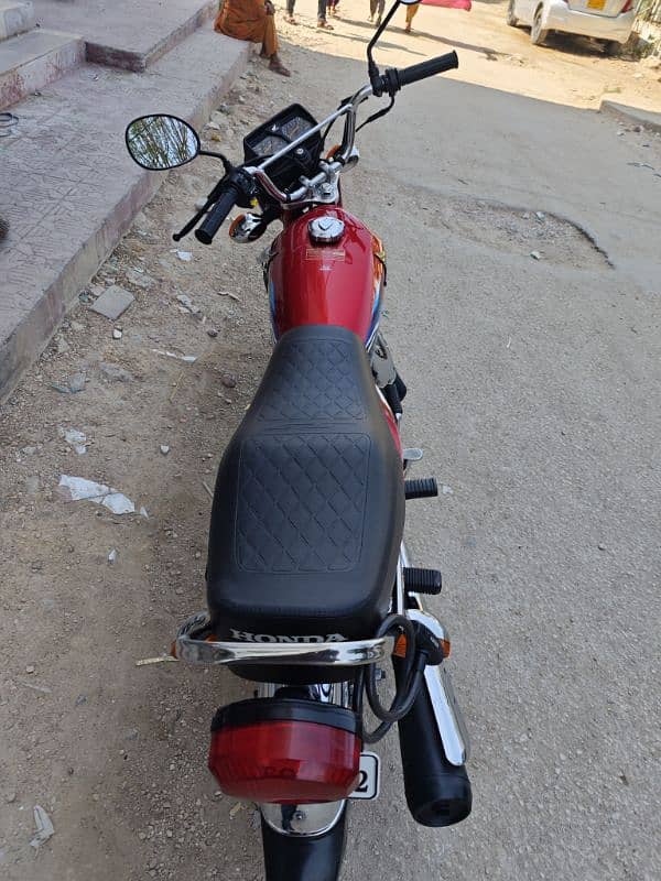 scratch less Honda CG 125 Red Invoice 2024 Registered 2024 Serial 77 9