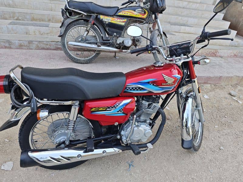 scratch less Honda CG 125 Red Invoice 2024 Registered 2024 Serial 77 11