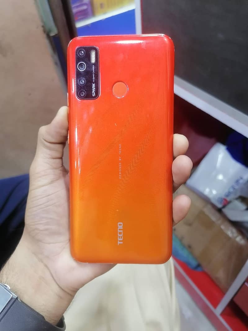 Tecno spark 5 pro 0