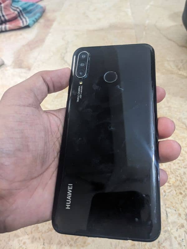 HUAWEI P30 LITE 1