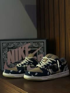 NIKE SB Travis scott dunks