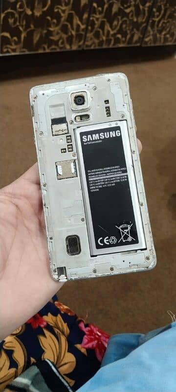 Samsung note 4   03289004660 3