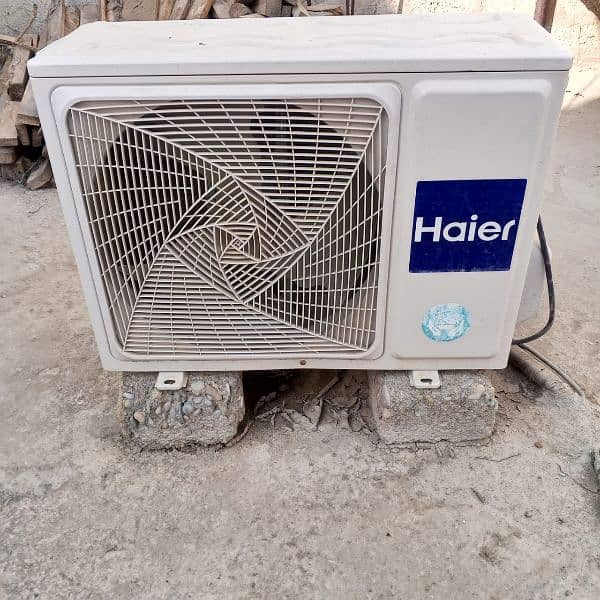 1 Ton Haier non inverter 1