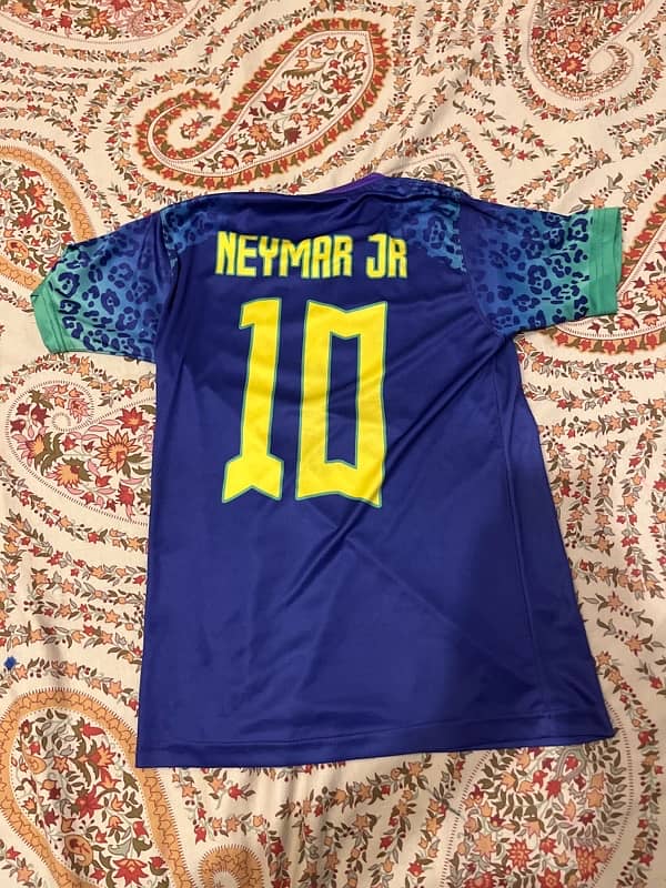 slightly used neymar brazil shirt for kids 0