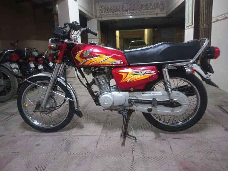 Honda 125 Karachi number 2