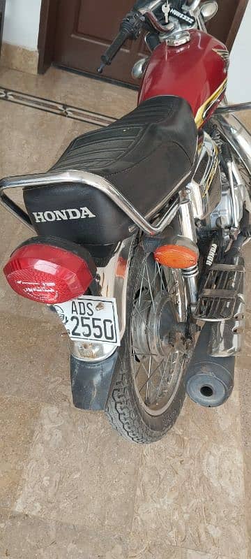 Honda 125SE 2021 Model 3