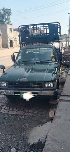 Toyota Hilux 1982