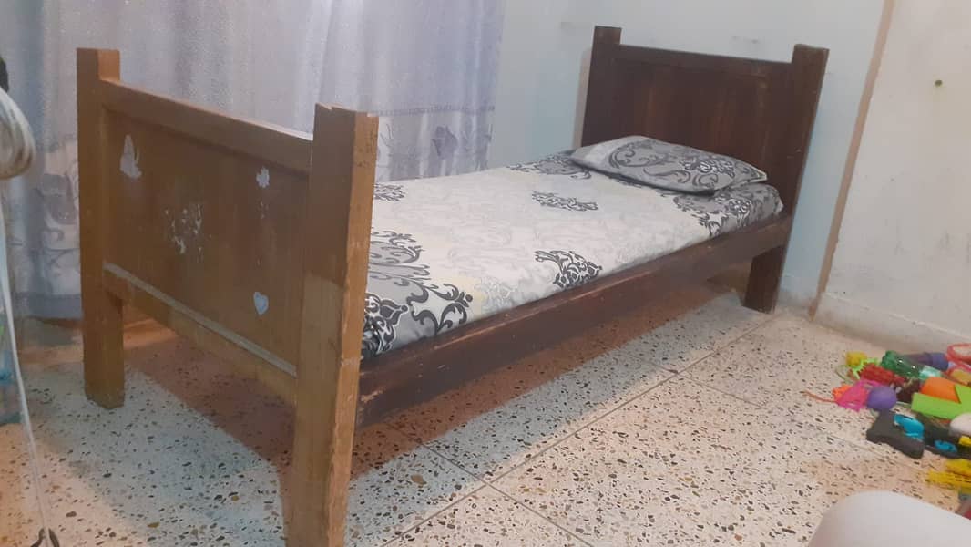 Single bed 2