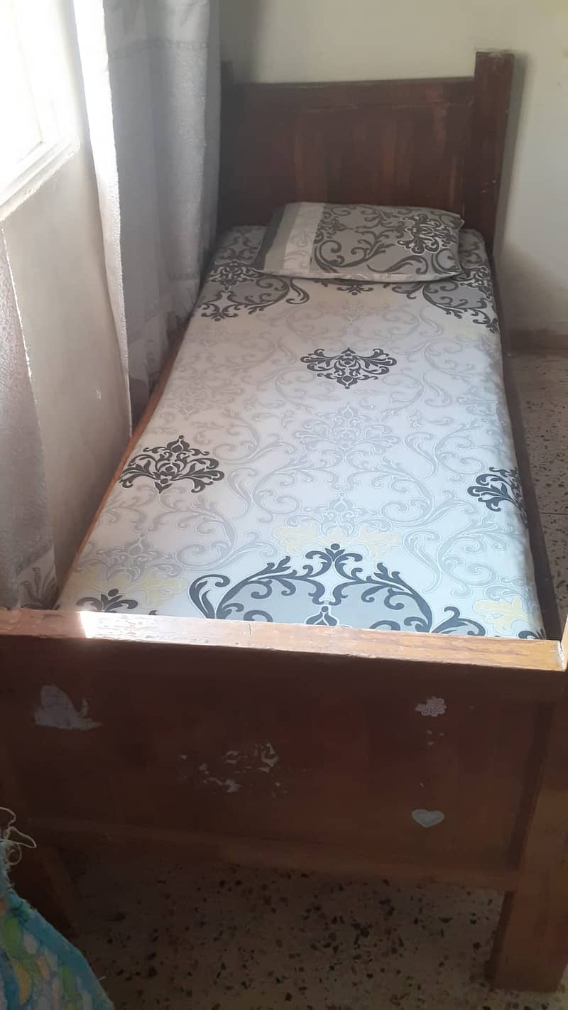 Single bed 5