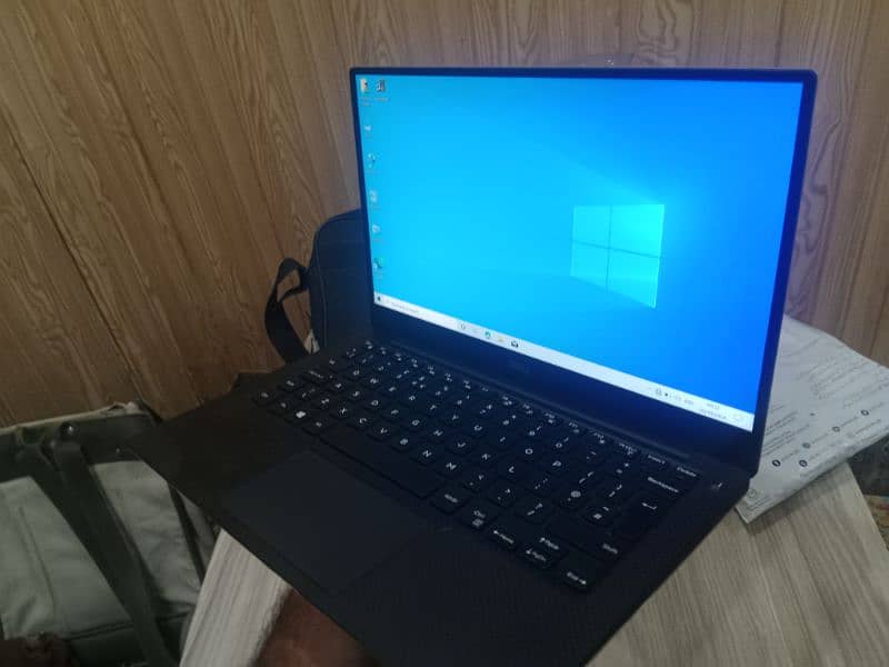 core i5 7th generation 10/10 condition home use laptop 10