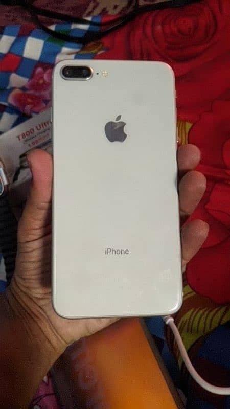 iphone 8 plus 64 GB bypas,,03214103479 0