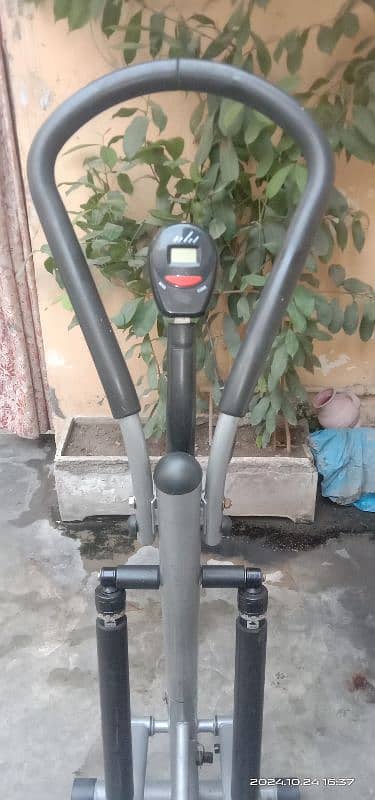 elliptical exercise cycle 3