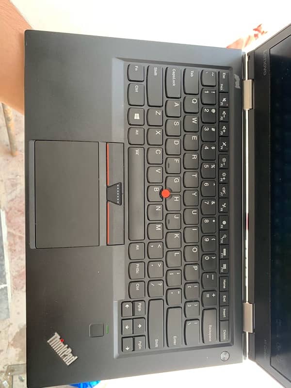 Lenovo X1 Carbon core i5 6th Gen 5