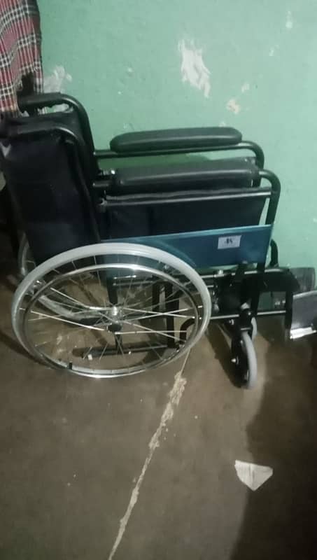 Manual wheel chair 4