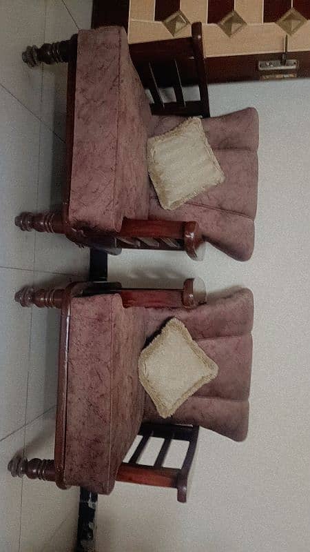 5 Seater Sofa with small almirah in very good condition 3