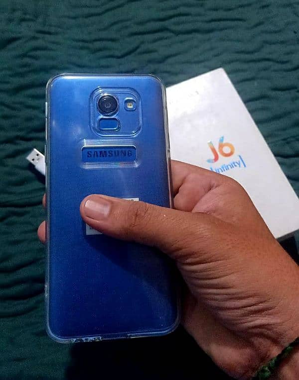 samsung J6 10/10 condition 6