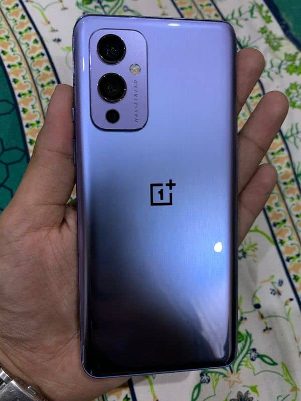 OnePlus 9 12/256 duel pta urgent sale 5