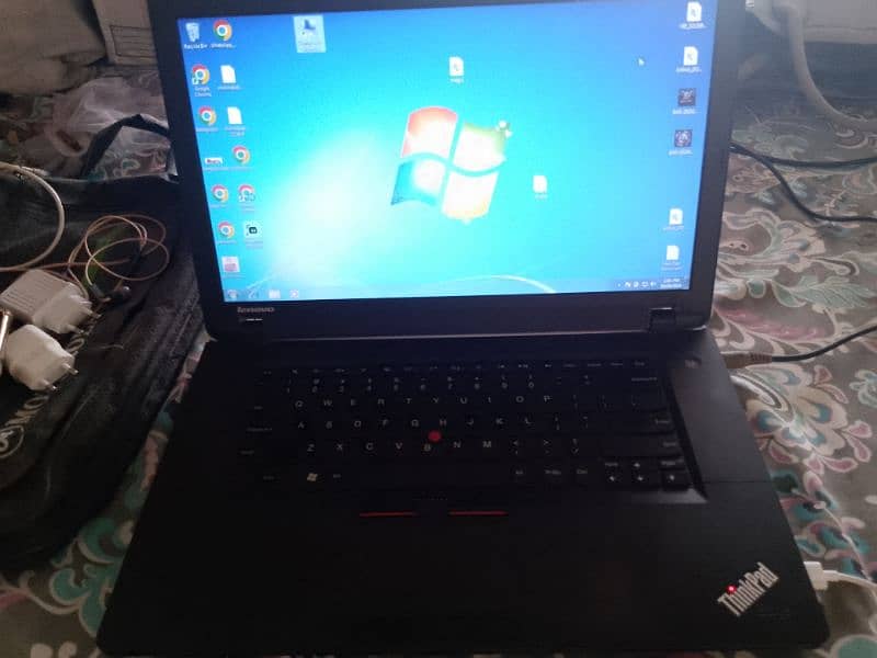 Lenovo i5 4gb ram 0