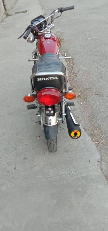 Honda 125 9