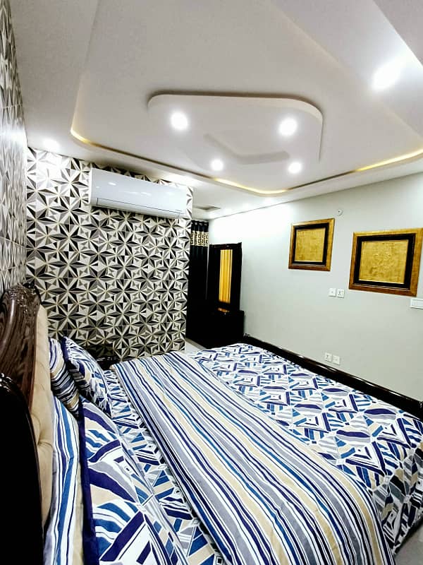 Luxury Studio/1 BHK/2 BHK available on daily basis 2