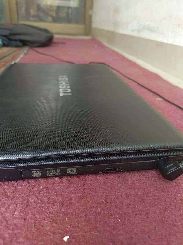 Toshiba i3 Laptop for Sale All Ok In Good condition 1