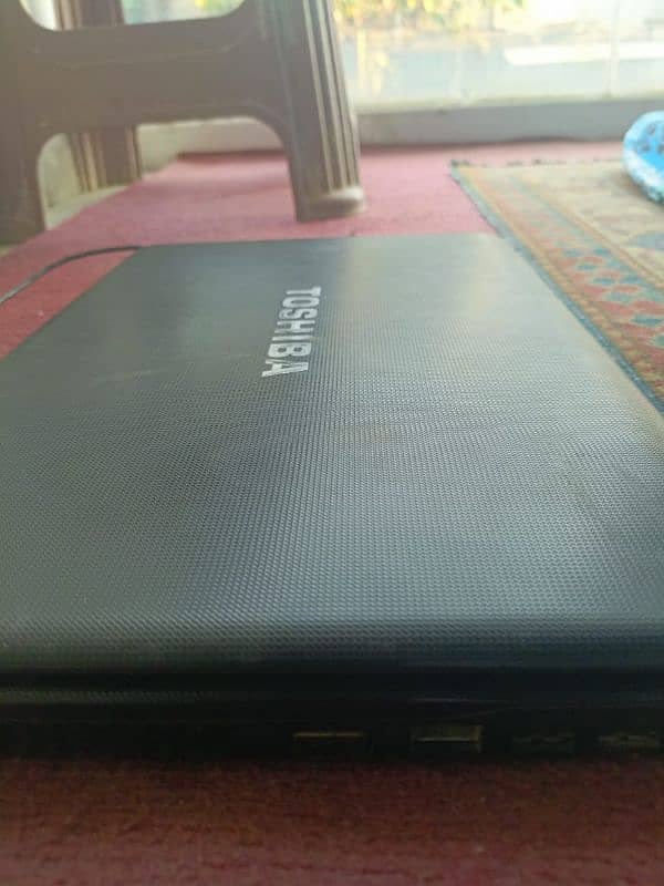 Toshiba i3 Laptop for Sale All Ok In Good condition 3