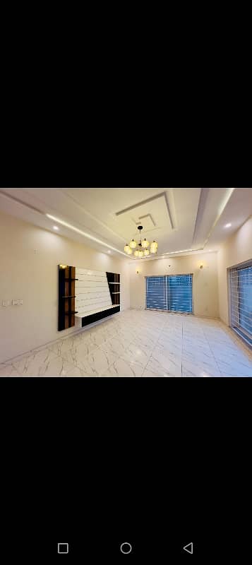 1 Kanal luxury house for sale 1