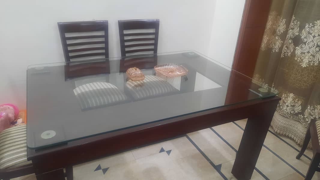 Dining Table 06 Seater with Glass Top 5