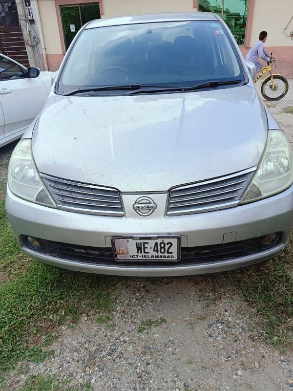 Nissan Tiida Latio 1.5  Car 14