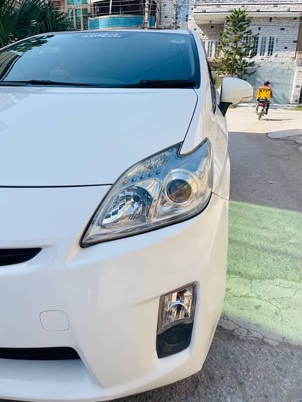 Toyota Prius 2010 1