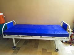 Patient bed and mattress