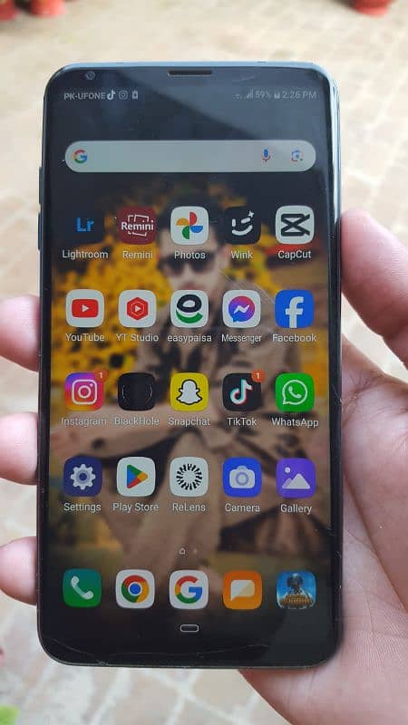 LG v 30 thing Gaming phone 4