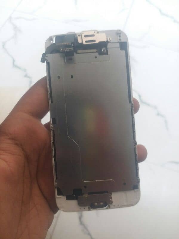 Iphone 6  64GB Board Dead hai 1