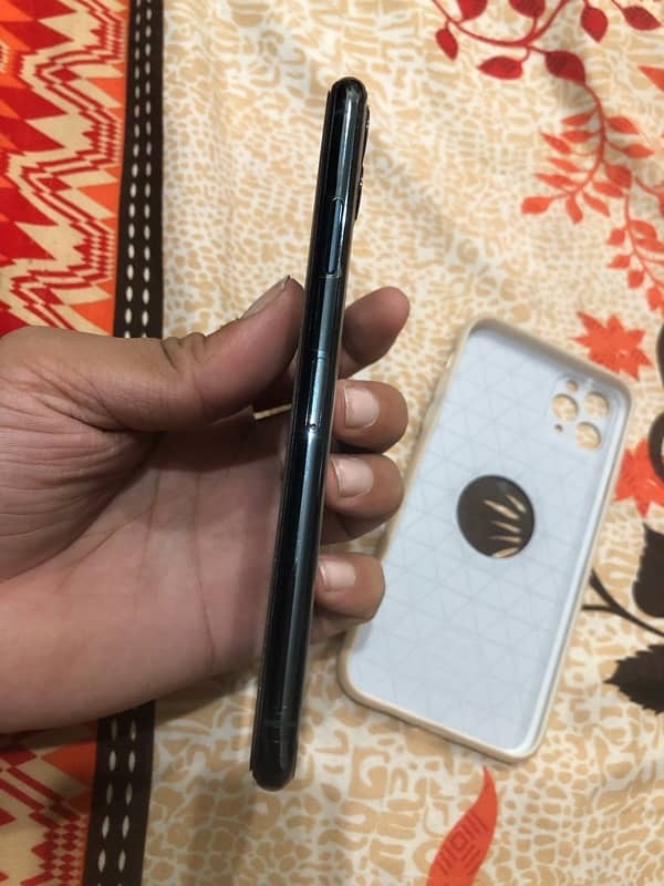 iphone 11 pro max pta approved 3