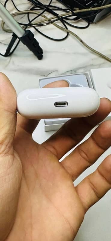 AirPods Pro 2nd generation 4