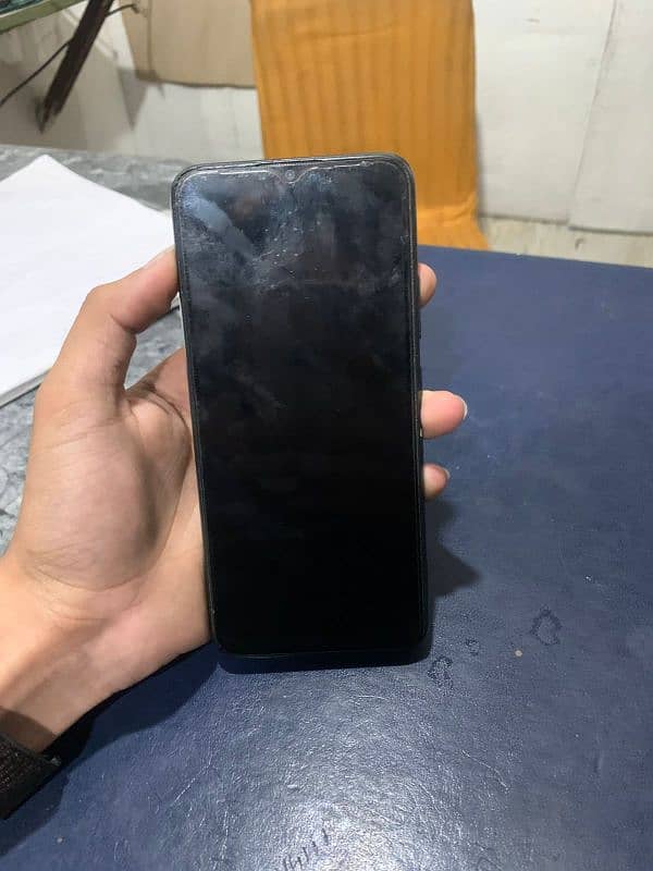 Realme C21 1