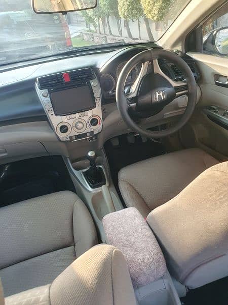 Honda City IVTEC 2014, excellent condition. 5