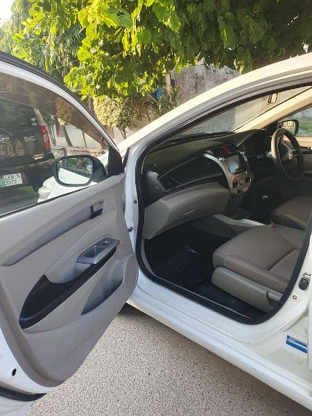 Honda City IVTEC 2014, excellent condition. 8