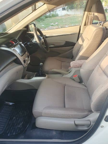 Honda City IVTEC 2014, excellent condition. 9