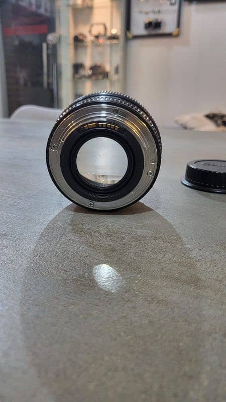 50mm lense 3