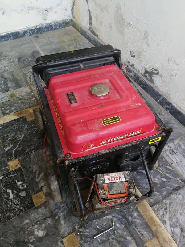 Generator 6kw solar lgwa lia h is lia sale kr raha hu gas kit lgi hu 1